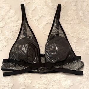 Woman’s bralette
